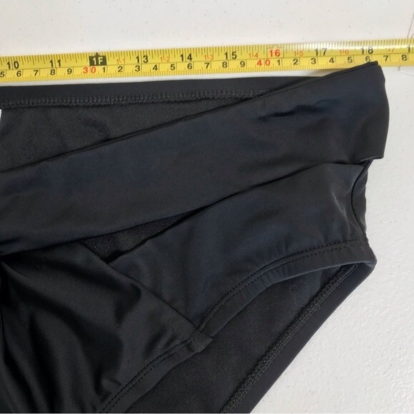 NWT Time and Tru Two Piece Bathing Suit Print Top Black Cutout Bottom Womens XL - Picture 13 of 16